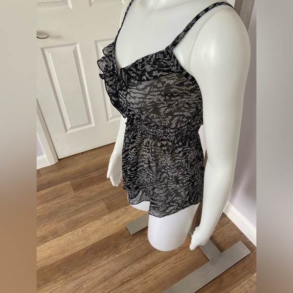 Camisole Guess (translucent fabrics) - Picture 2 of 6